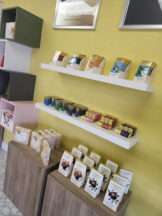 House of Chocolates and Candies Picture 5