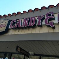 Dr. Conkey's Candy & Coffee ico