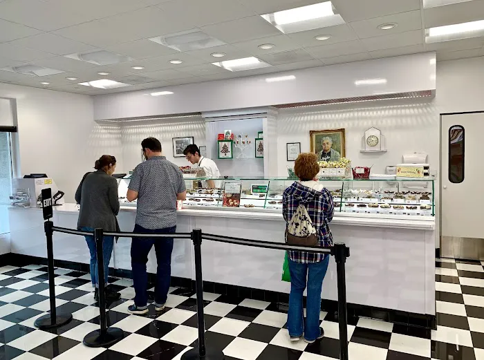 See's Candies Picture 6