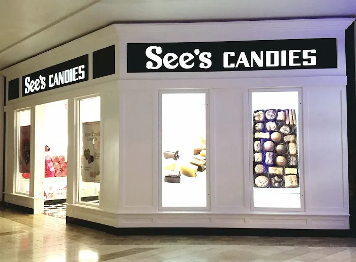 See's Candies Picture 4