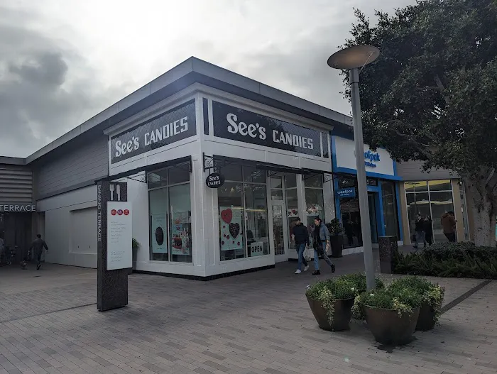 See's Candies Picture 3