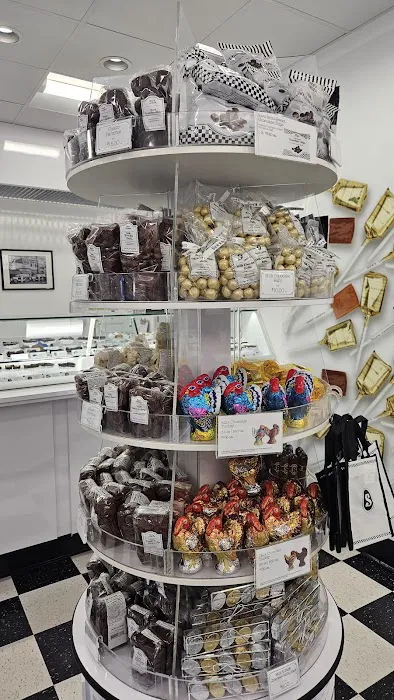 See's Candies Picture 8
