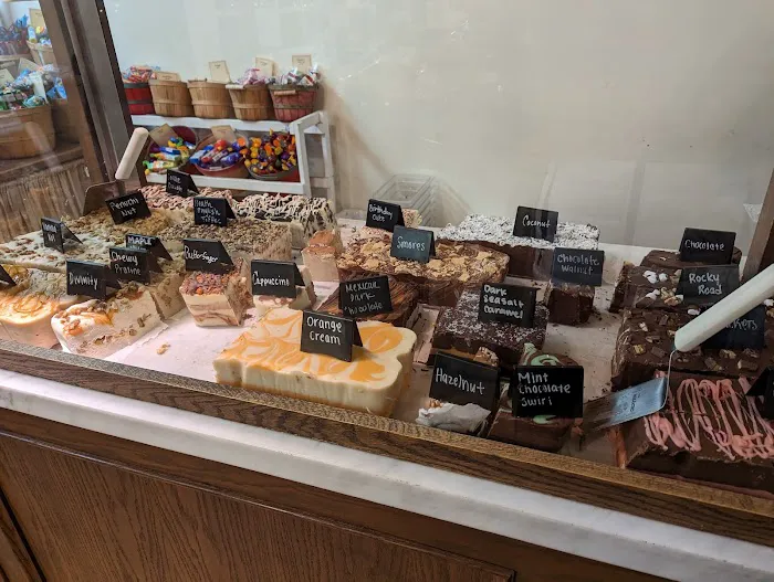 Cousin's Candy Shops Picture 7