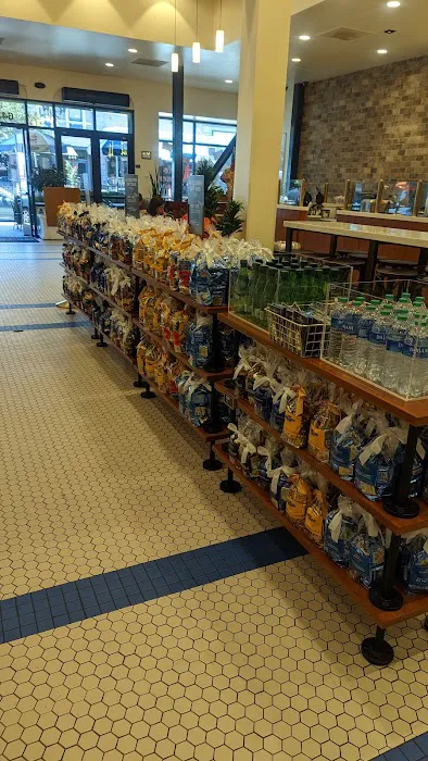 Ghirardelli Ice Cream & Chocolate Shop Picture 8