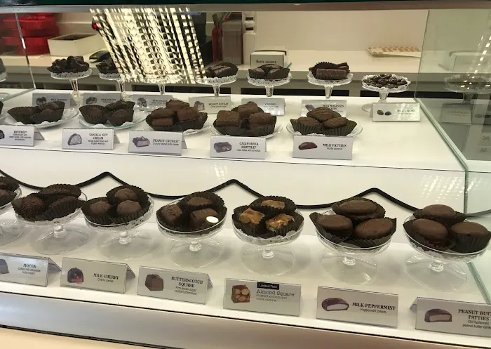 See's Candies Picture 9