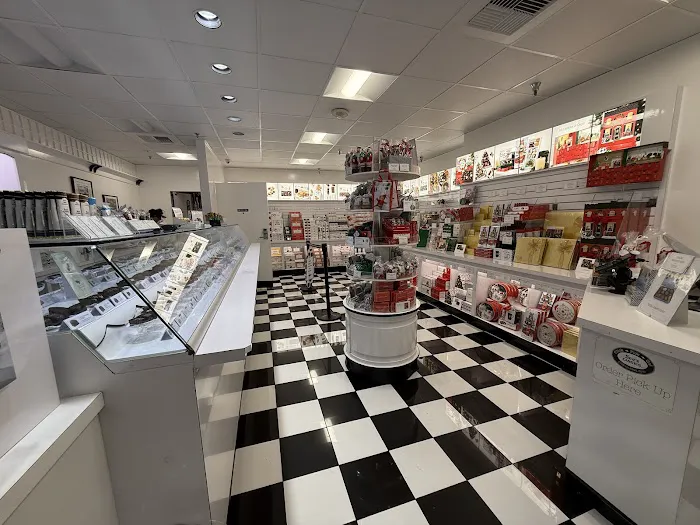 See's Candies Picture 5
