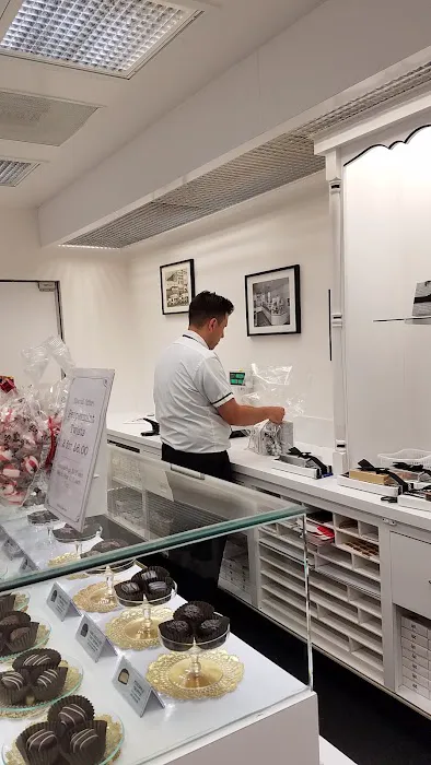 See's Candies Picture 4