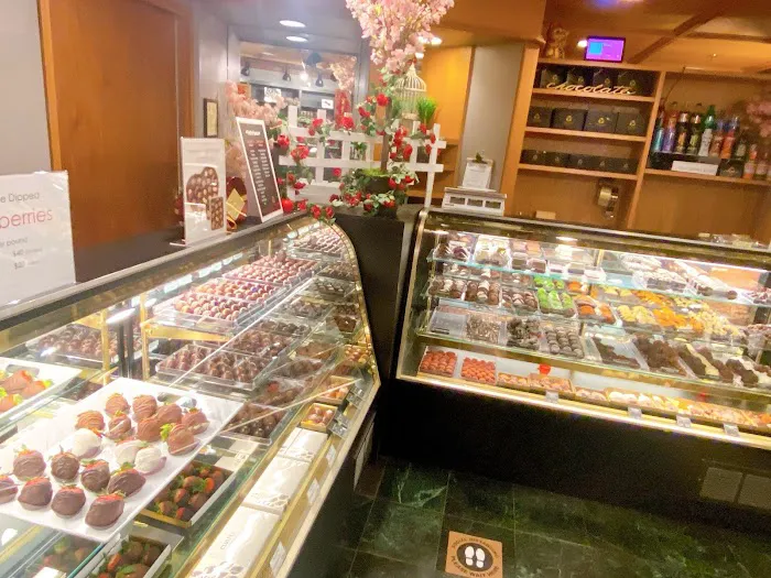 Diamond Head Chocolate Picture 5