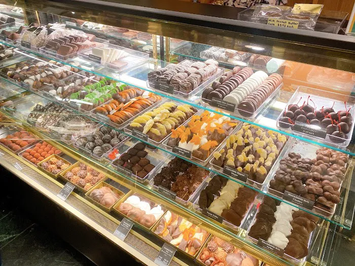 Diamond Head Chocolate Picture 8