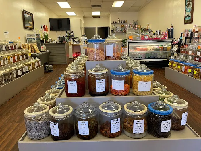 F & M Snack Shop Picture 8