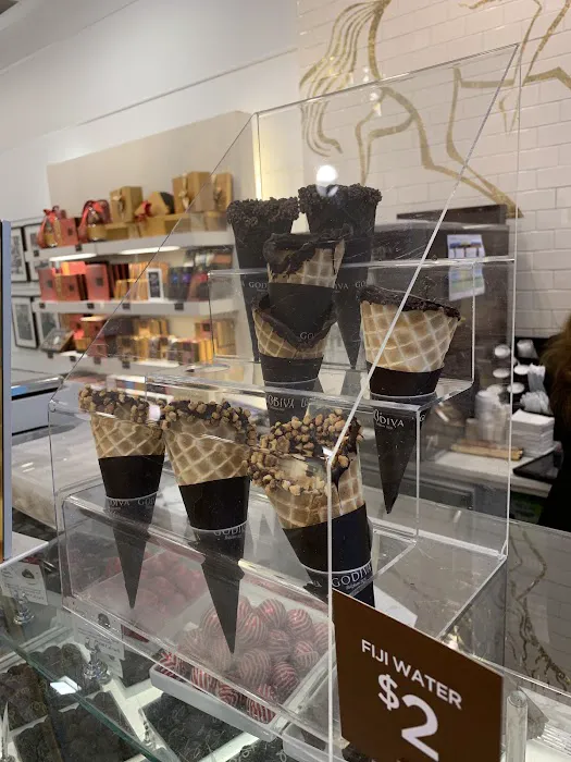 Godiva Chocolatier Picture 8