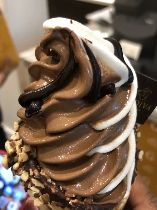 Godiva Chocolatier Picture 7