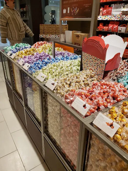 Lindt Chocolate Shop Picture 4