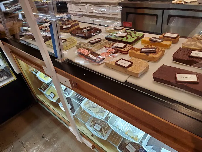 The Chocolate Market Picture 2