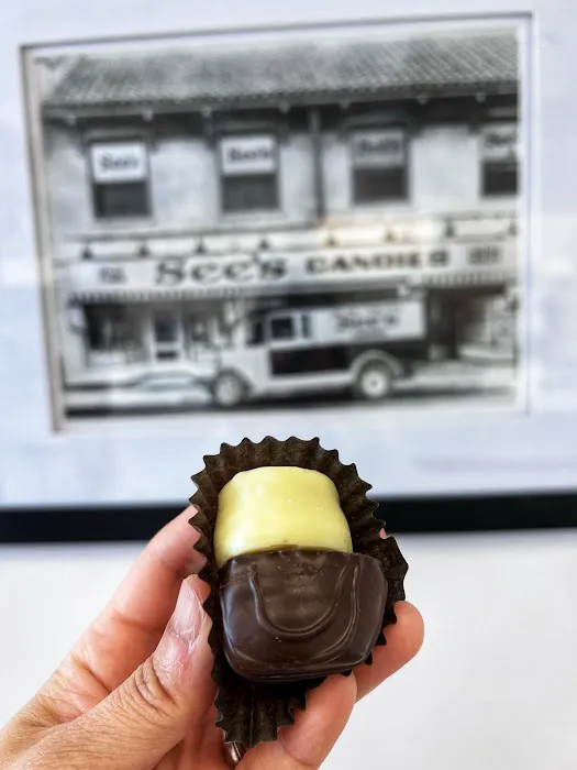 See's Candies Picture 6