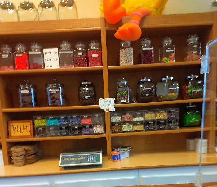 The Candy Shoppe Picture 7