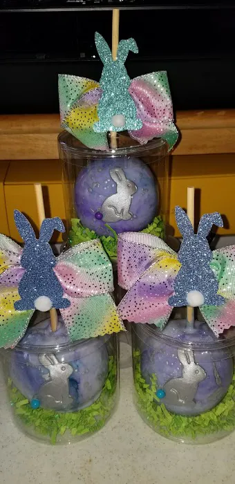 10.Oh! Candy Apples and Treats Picture 1