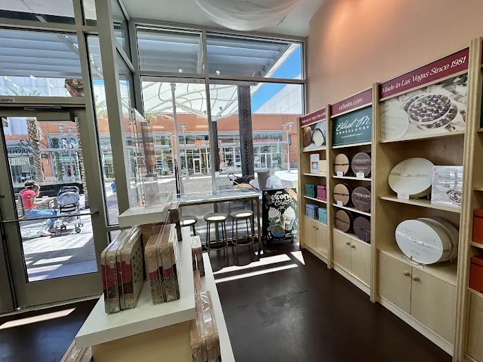 Ethel M Chocolates at Downtown Summerlin Picture 2