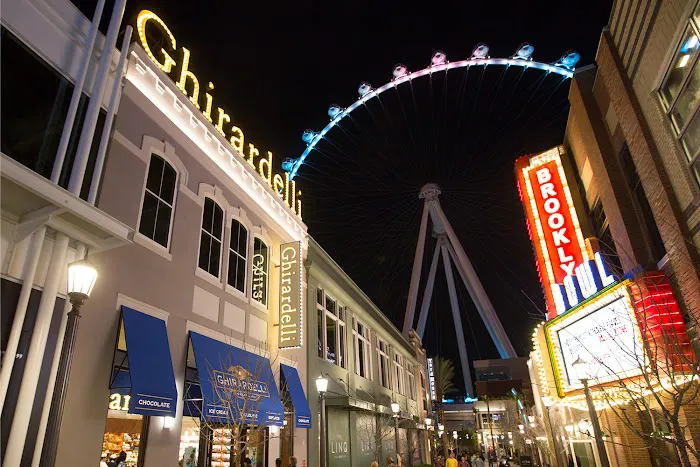 Ghirardelli Ice Cream & Chocolate Shop Picture 3