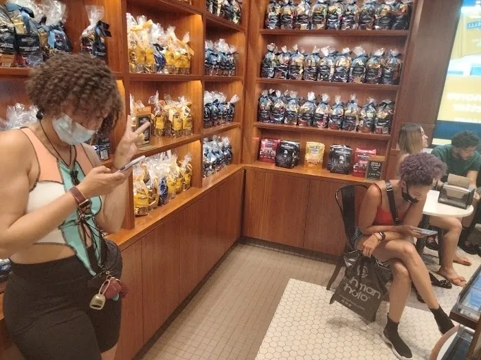 Ghirardelli Ice Cream & Chocolate Shop Picture 1