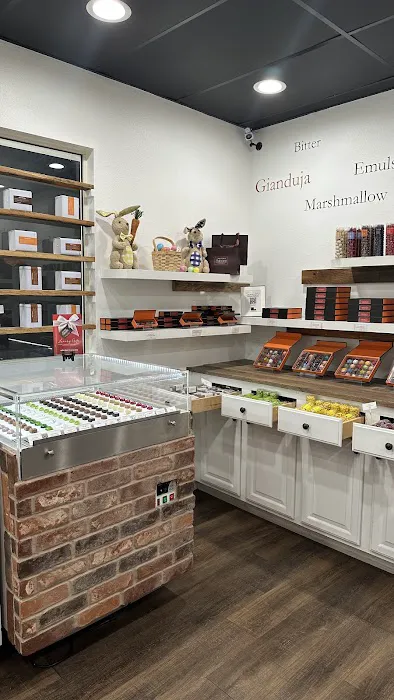 Jean Marie Auboine Chocolatier Picture 4
