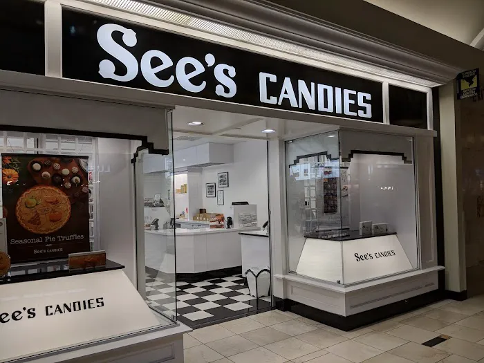 See's Candies Picture 3