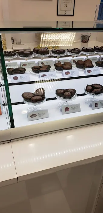 See's Candies Picture 4