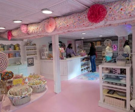 Becca B's Candy & Collectibles