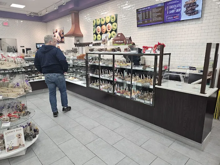 Rocky Mountain Chocolate Factory Picture 5