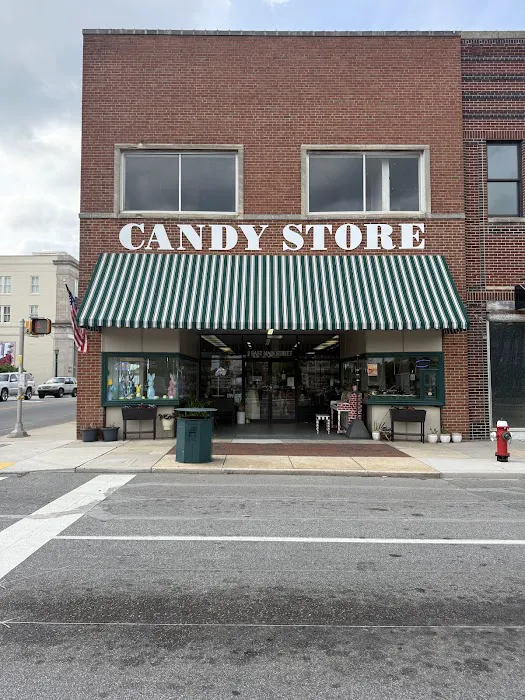 Old North State Candy and Gifts Picture 3