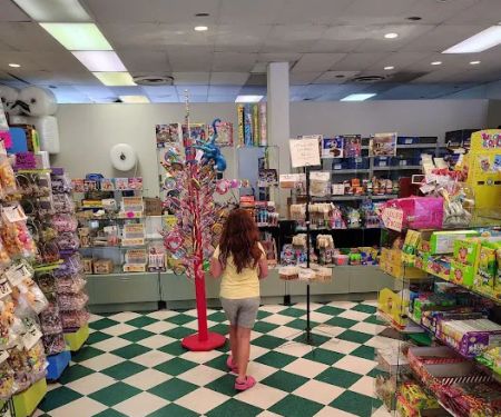 Old North State Candy and Gifts