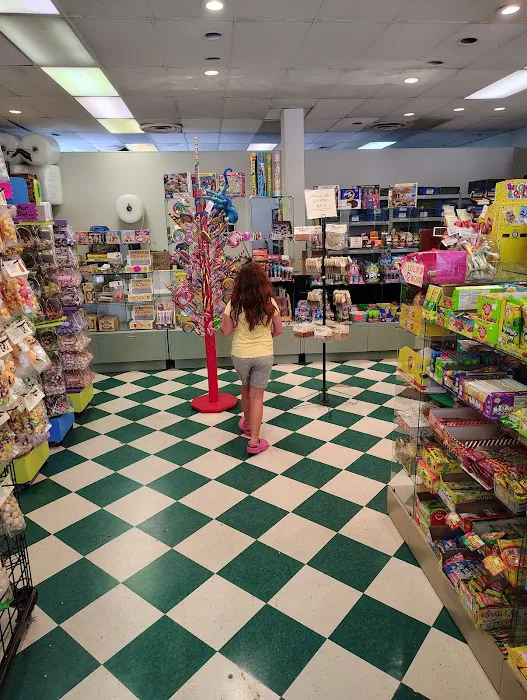 Old North State Candy and Gifts Picture 4