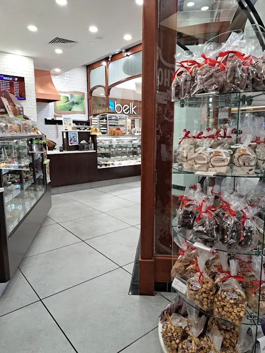 Rocky Mountain Chocolate Factory Picture 2