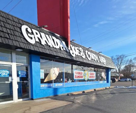 Grandpa Joe's Candy Shop - Bloomington, MN
