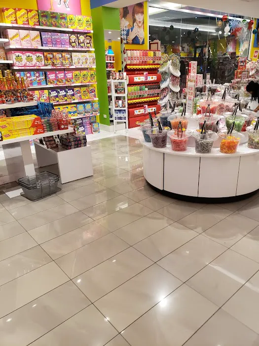 IT'SUGAR Mall of America Picture 10