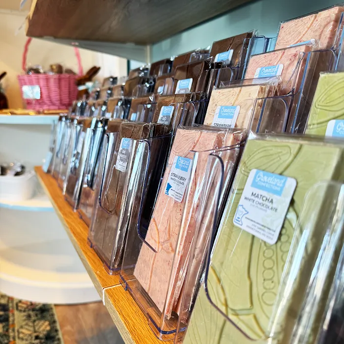 Groveland Confections Picture 5