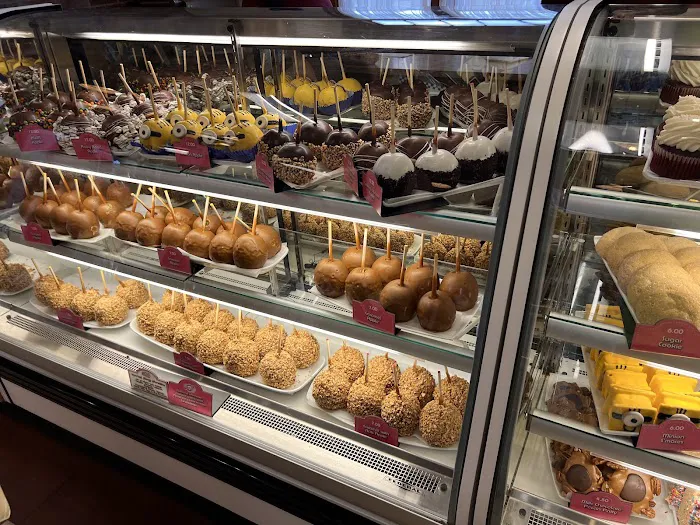 San Francisco Candy Factory Picture 1