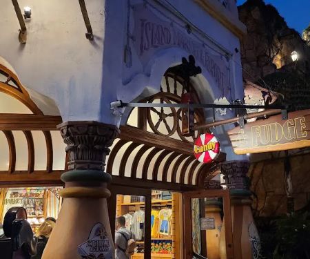 Island Market and Export Candy Shoppe