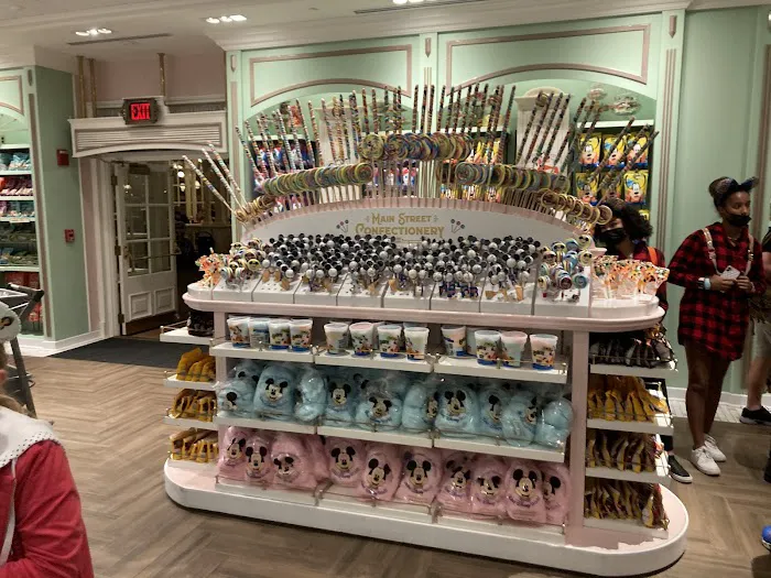 Main Street Confectionery Picture 6