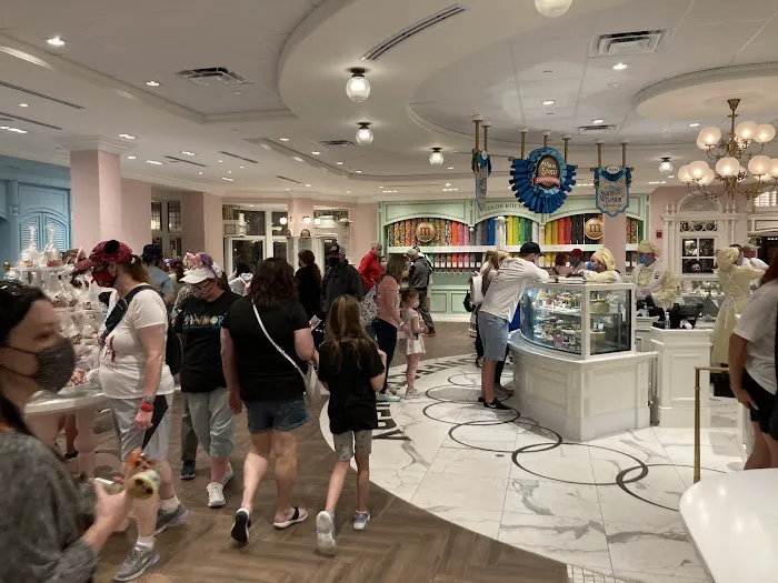 Main Street Confectionery Picture 9
