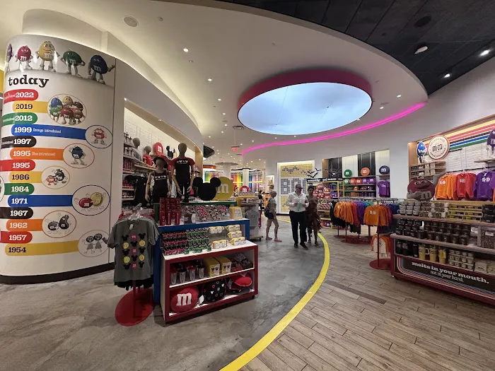 M&M'S At Disney Springs Picture 4