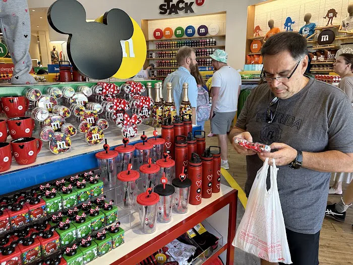 M&M'S At Disney Springs Picture 1