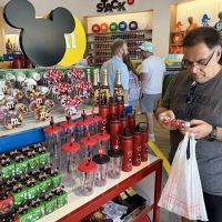 M&M'S At Disney Springs ico