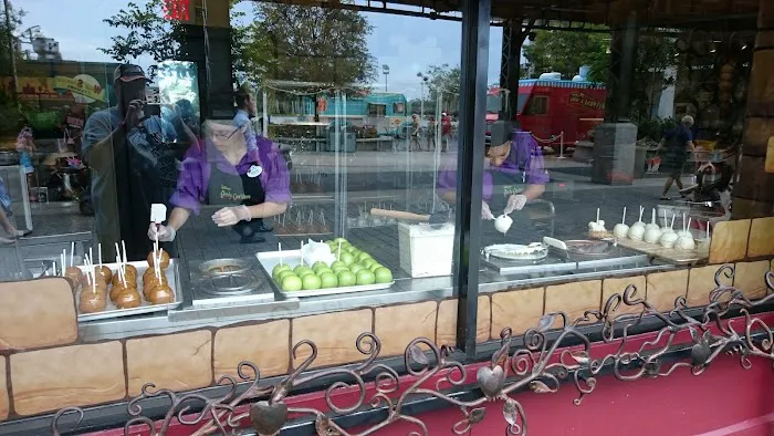 Disney's Candy Cauldron Picture 9
