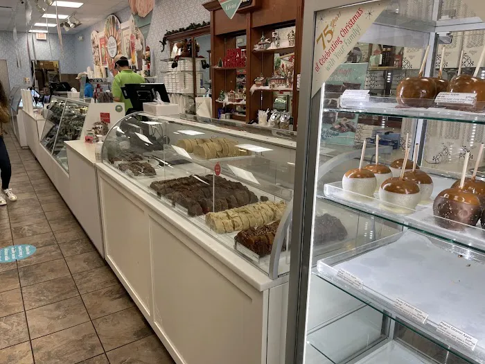 Kilwins Ice Cream - Chocolate - Fudge Picture 1