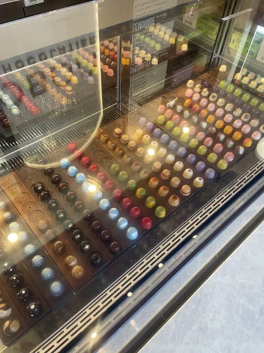 Ô BON CHOCOLATIER Picture 9