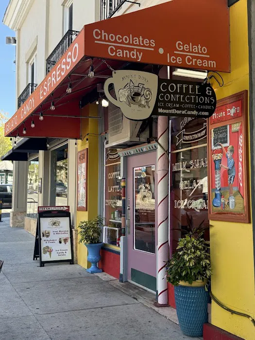 Mount Dora Confectionary Picture 1