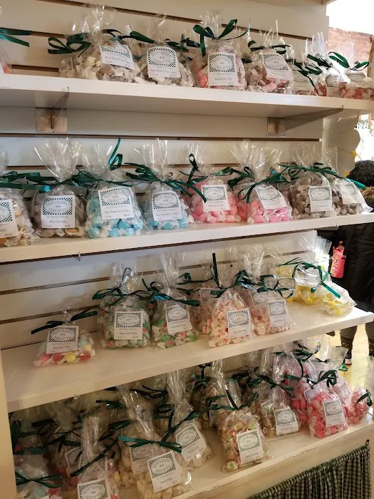 Riverside Sweets Picture 2