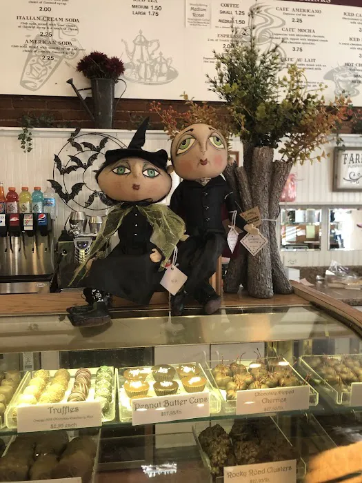 Riverside Sweets Picture 7