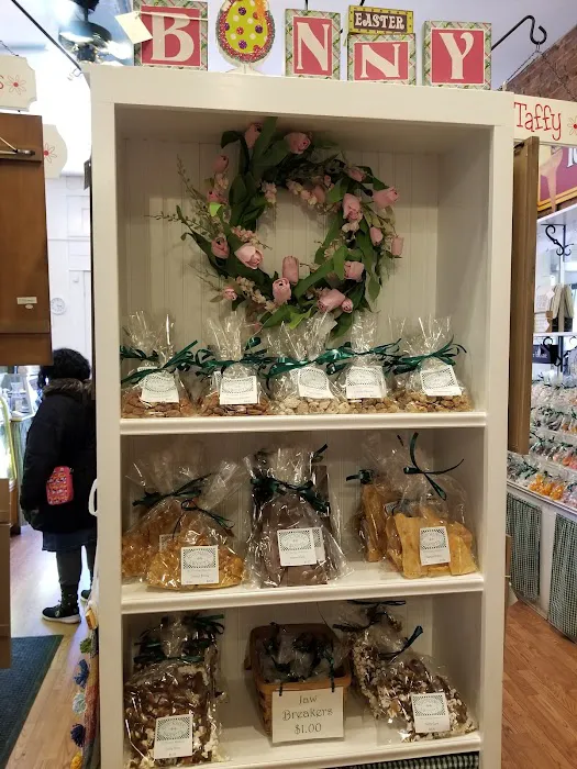 Riverside Sweets Picture 10